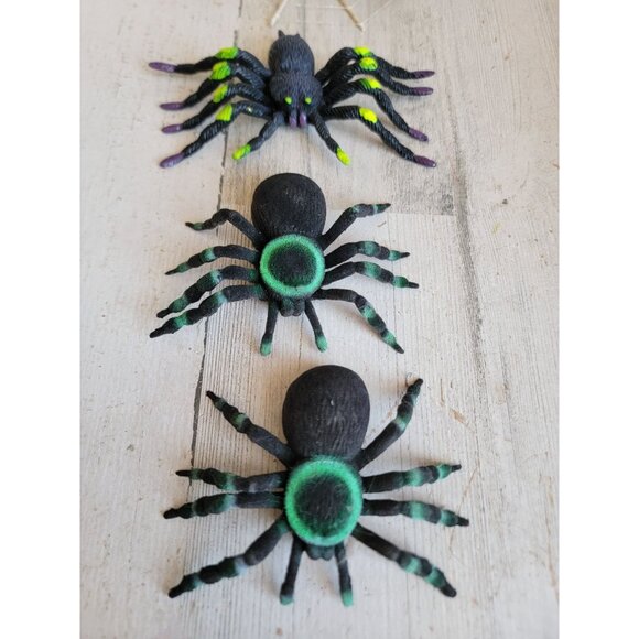 Halloween spider web bat prop home decor miniature scary set - Picture 2 of 8